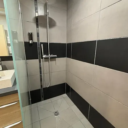 Gite Eden Classer 3 Etoiles Colmar Exterior photo